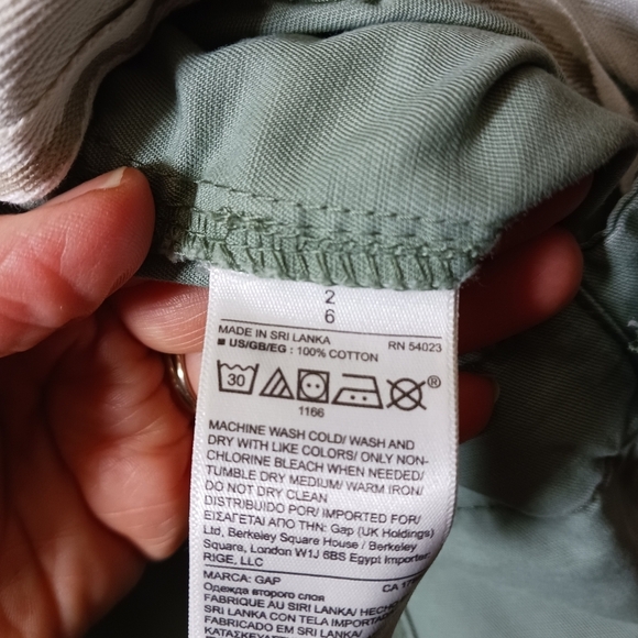 GAP Green Cotton Utility Shorts Size 2 - Picture 8 of 8